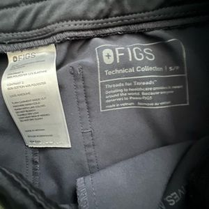 FIGS ZAMORA JOGGER QUIET NAVY